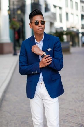 Blazers azuis masculinos: tons, estampas, escolha, combinação