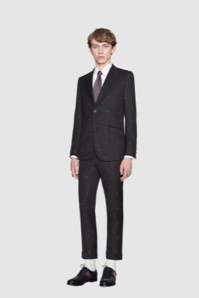Ternos masculinos Gucci: características e visão geral do modelo