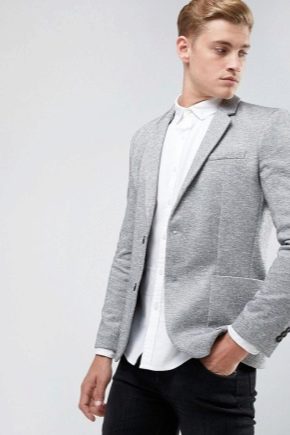 מעילי גברים אפורים: איך לבחור ומה ללבוש?