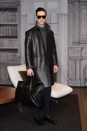 Pánsky kožený kabát: ako si vybrať a čo nosiť?