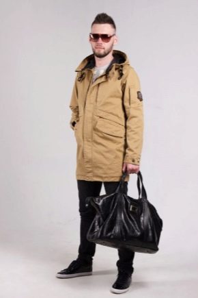 Parka mezza stagione uomo: cosa sono e come sceglierli?