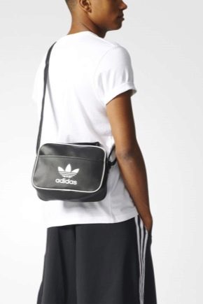 กระเป๋าผู้ชาย Adidas: คุณสมบัติและประเภท