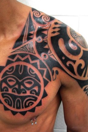 Variedade de tatuagens tribais masculinas