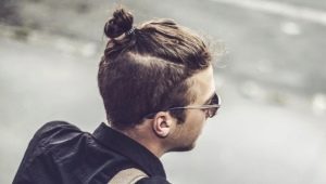 Tipos de penteado masculino Topknot (nó superior)