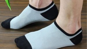 ถุงเท้าผู้ชายสั้น: วิธีการเลือกและสิ่งที่สวมใส่?
