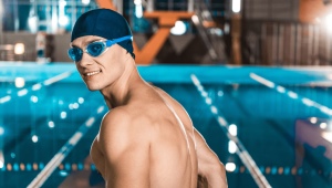Chapéus masculinos para a piscina: tipos e características de escolha