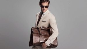 Características das bolsas masculinas Hugo Boss