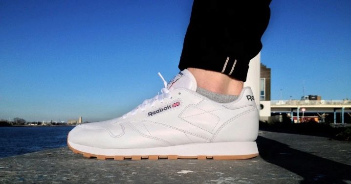 Baskets Reebok pour hommes : caractéristiques et choix