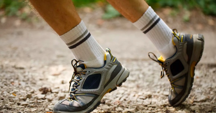 Men's sports sneakers: what are there and how to choose?
