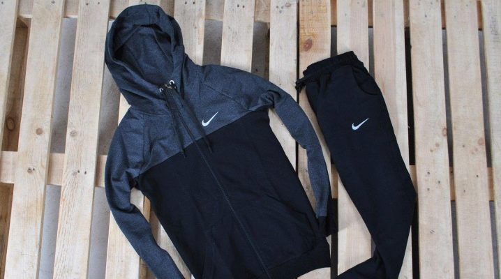 ชุดวอร์มผู้ชาย Nike: ข้อมูลแบรนด์และประเภท
