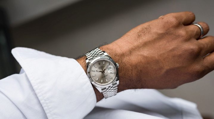 Đồng hồ bạc nam: Quy tắc lựa chọn và kết hợp