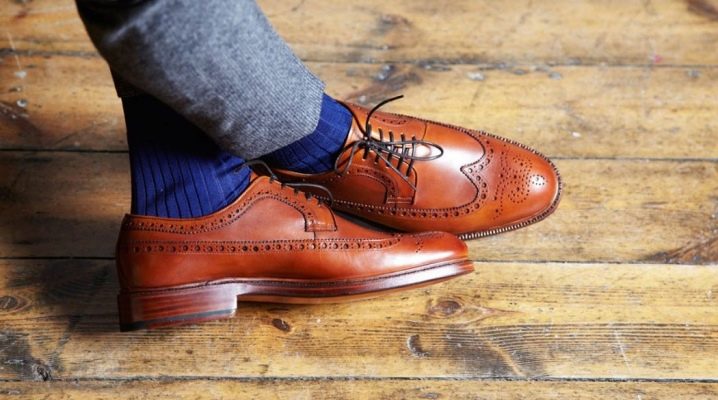 Ανδρικά brogues: πώς να επιλέξετε και τι να φορέσετε μαζί τους;