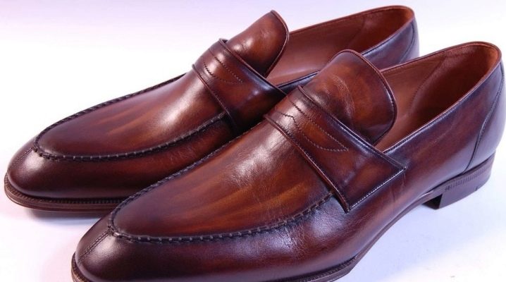 Mocassins pour hommes: caractéristiques, types et design