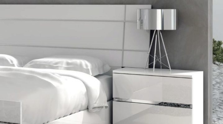 White bedside tables