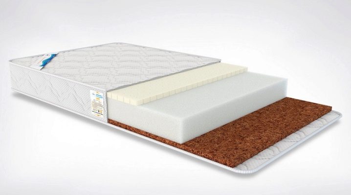 Mattresses with latex and coconut