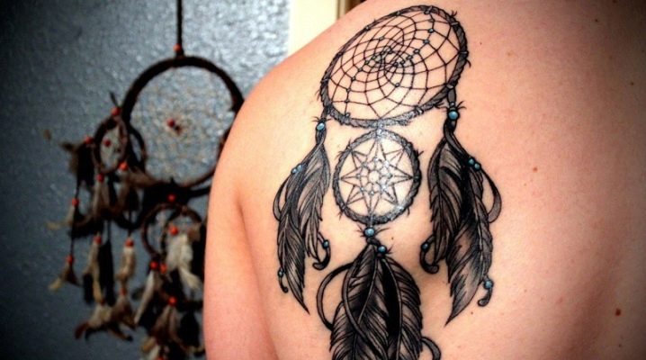 Álomfogó tetoválások férfiaknak