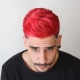 Warna rambut merah pada lelaki: ciri pewarnaan dan jenis gaya rambut