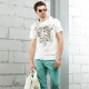 Warna seluar jeans lelaki: pelbagai warna dan kombinasi