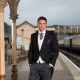 Áo vest nam: sự khác biệt và so sánh với áo tuxedo