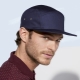 Erkekler için yazlık şapka seçmenin türleri ve sırları