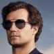 Óculos masculinos Hugo Boss: características, modelos atuais