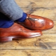 brogues ของผู้ชาย: วิธีการเลือกและสิ่งที่สวมใส่กับพวกเขา?