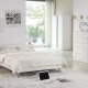 Спалня в бяло