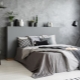 Phòng ngủ với tông màu xám